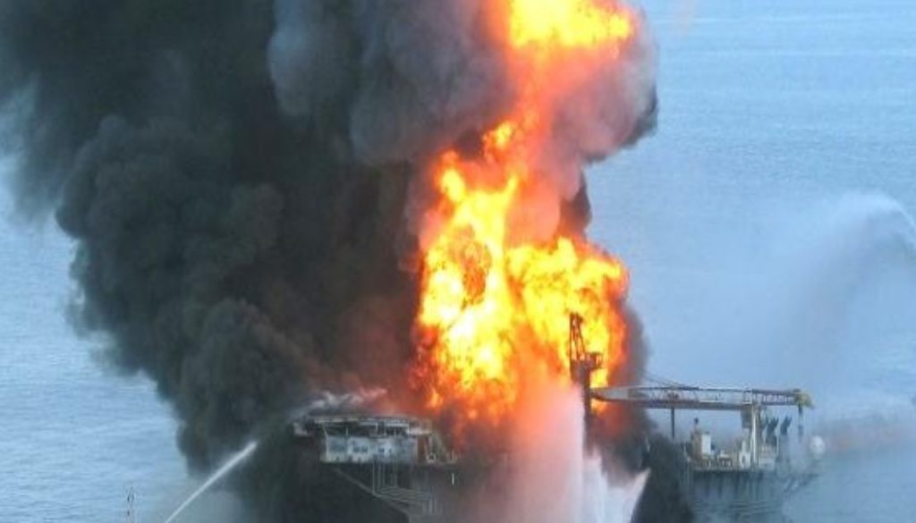 BP Spill explosion oil gas damage fire flame smoke hazard toxic environment ocean