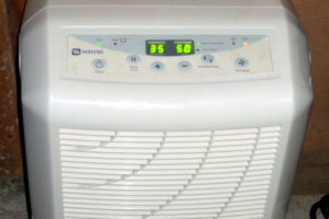 Dehumidifier air consumer appliance