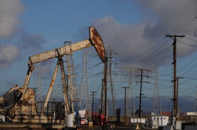 pumpjack work drilling oil fracking dangerous environment impact gas energy epa methane